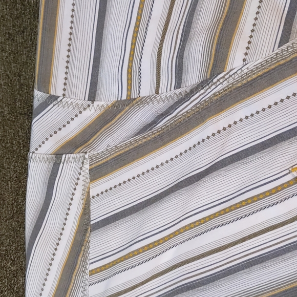 Kuhl Suncel Button Up Short Sleeve Shirt Men's Size L Hiking - Picture 11 of 15